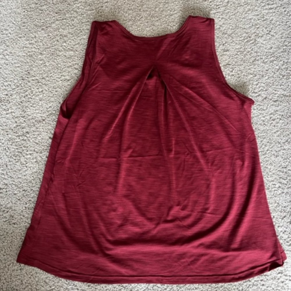 Shape Deep Red Workout Tank - Picture 3 of 3